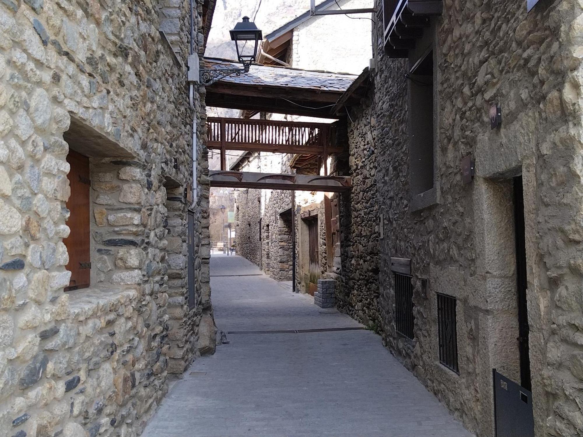 Apartament L'Atic Espot Buitenkant foto
